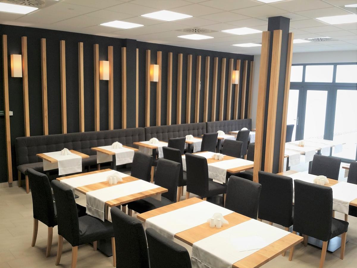 波莫瑞地区卡缅 Mieszko II酒店 外观 照片